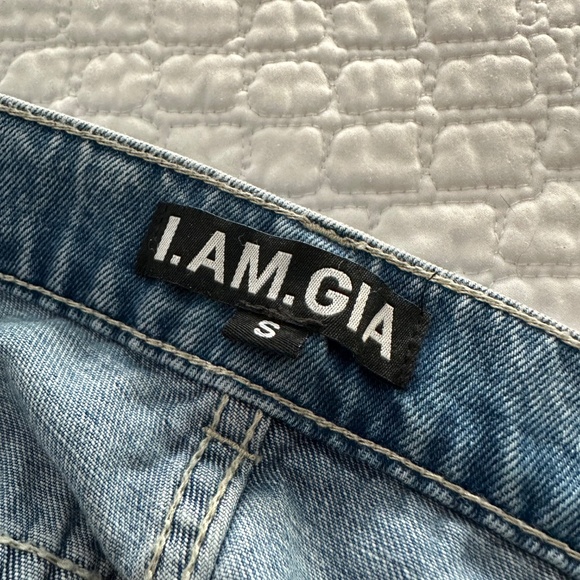 *Like New* I.AM.GIA Low Rise Baggy Jeans - Picture 3 of 5